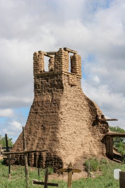eski belltower dan san geronimo şapelde taos pueblo, ABD