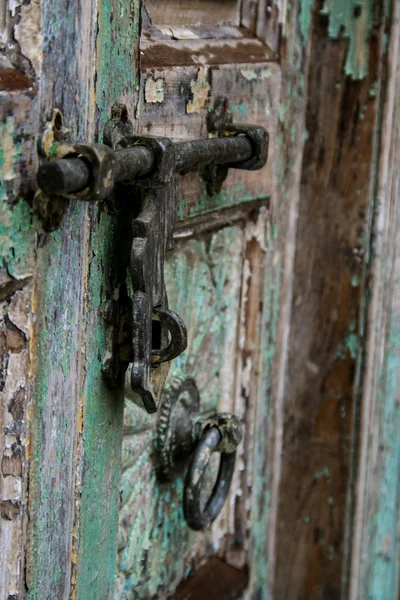 Alte Tür — Stockfoto