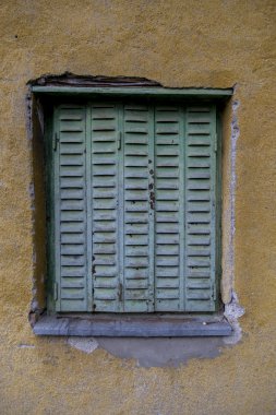 Eski pencere