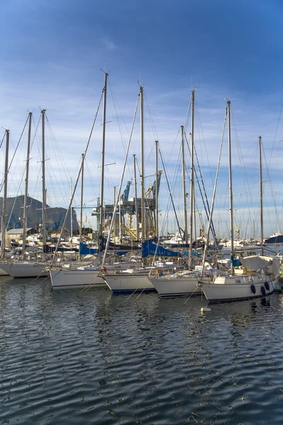 Bağlantı noktası cala, palermo, İtalya — Stok fotoğraf