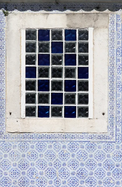 Lissabon-Fenster — Stockfoto