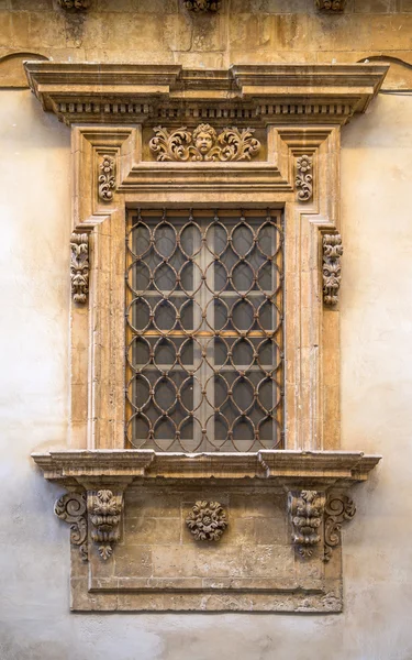 Old sicilian window — Stock Photo, Image