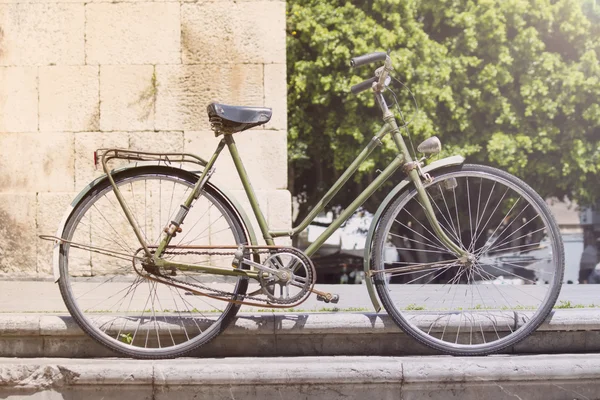 Oldtimer-Fahrrad — Stockfoto