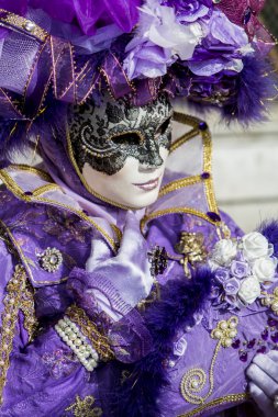 geleneksel Venedik karnaval maskesi