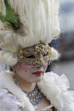 geleneksel Venedik karnaval maskesi