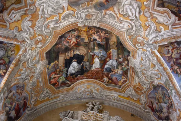 Εσωτερικό Της Εκκλησίας Του Αγίου Βενέδικτου Στην Κατάνια Της Σικελίας — Φωτογραφία Αρχείου