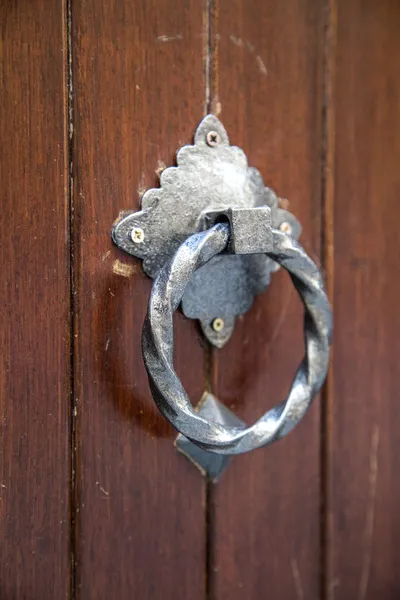 ประตูเคาะ — ภาพถ่ายสต็อก