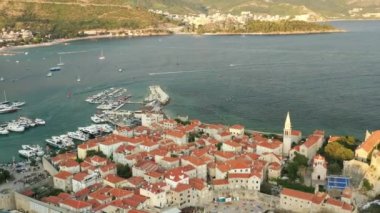 Budva, Karadağ, havadan görünümü