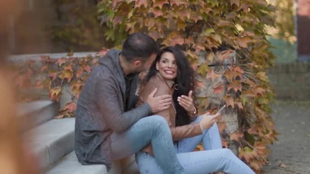 Couple Amoureux Passer Temps Sur Date — Video