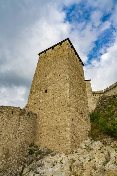 Вид Средневековую Крепость Голубац Сербии — стоковое фото