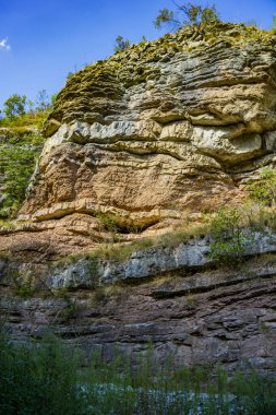 Doğu Sırbistan 'daki Boljetin nehir geçidine bak