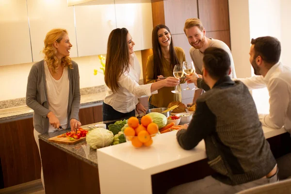 Group Happy Young People Preparing Meal Drinking White Wine Having — Foto Stock