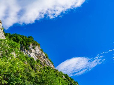 Sırbistan'ın Cerdap kentindeki Tuna geçidinde manzara