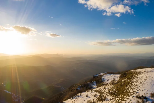 Vista Aérea Montaña Soleado Día Invierno — Foto de Stock