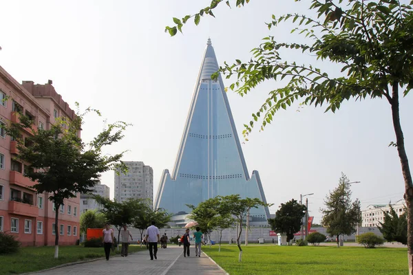 Pyongyang Corea Del Nord Luglio 2015 Vista Panoramica Ryugyong Hotel — Foto Stock