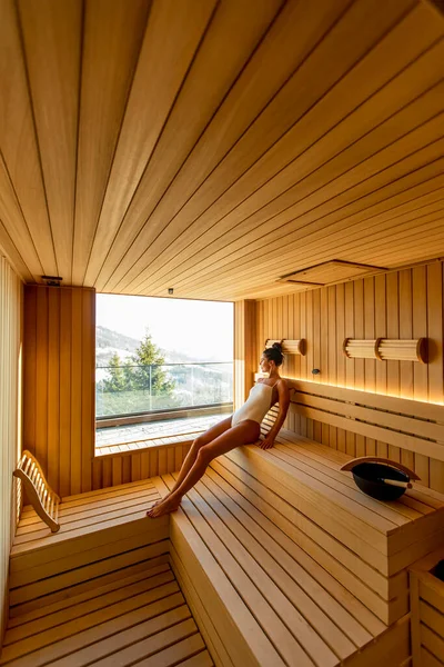 Attractive Young Woman Relaxing Sauna — Stock Photo, Image