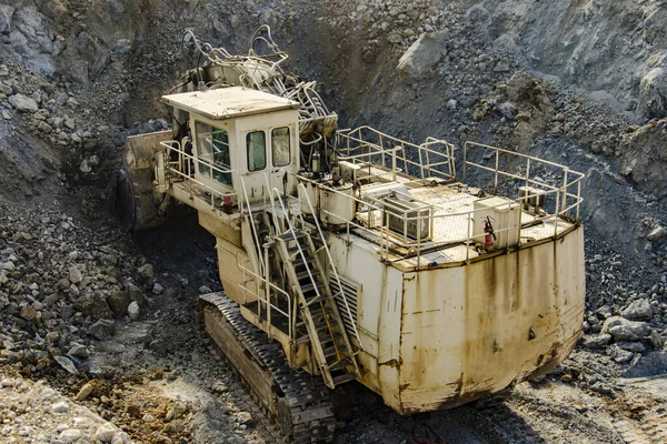 Bagger Bei Der Arbeit Tagebau — Stockfoto