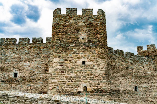 位于塞尔维亚多瑙河上的拉姆要塞 — 图库照片
