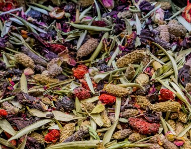 Piyasadaki kolesterol çayının yakın çekimi.