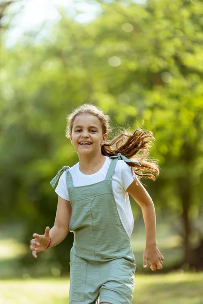 Cute Little Girl Running Happily Park — Fotografia de Stock