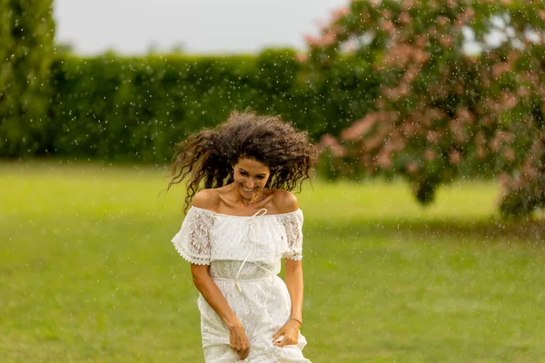 Joyful Young Woman Caught Sudden Summer Rain Park — Zdjęcie stockowe