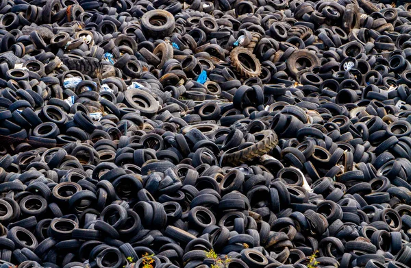 Backdrop Landfill Old Used Tires —  Fotos de Stock