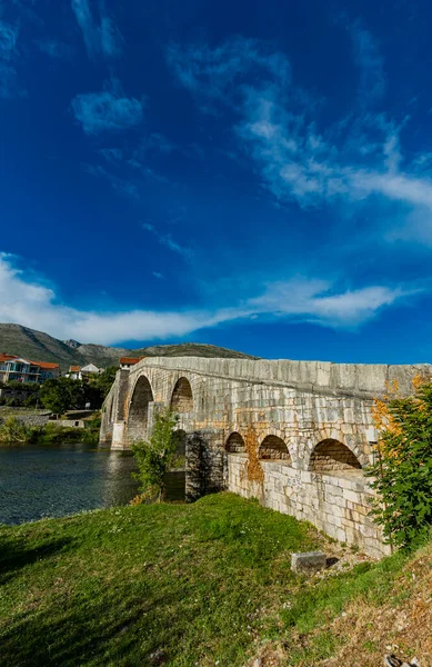 View Arslanagic Bridge Trebisnjica River Trebinje Bosnia Herzegovina — Stock Photo, Image