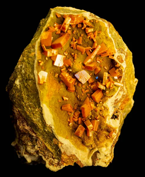 Espécime Mineral Wulfenite Isolado Fundo Preto — Fotografia de Stock