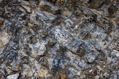 Ophiolite kayalarının açığının kapanışı