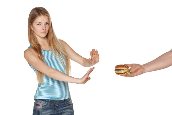 Femmina che rifiuta il fast food — Foto Stock