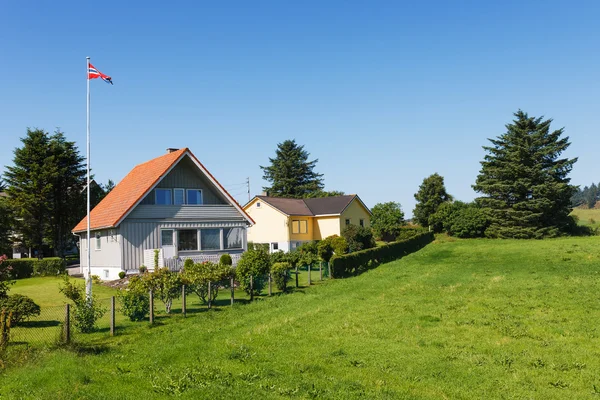 Maisons traditionnelles en bois dans le nord — Photo