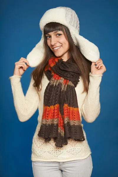 Winter woman in warm clothing — Stock Photo, Image