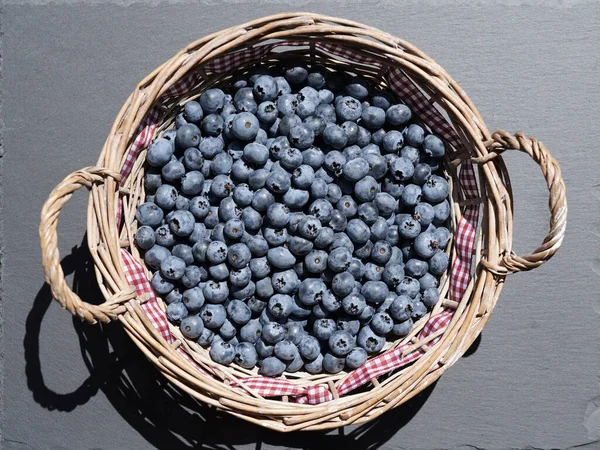 Food Background Ripe Blueberries Rustic Basket Stone Table Closeup Top — ストック写真