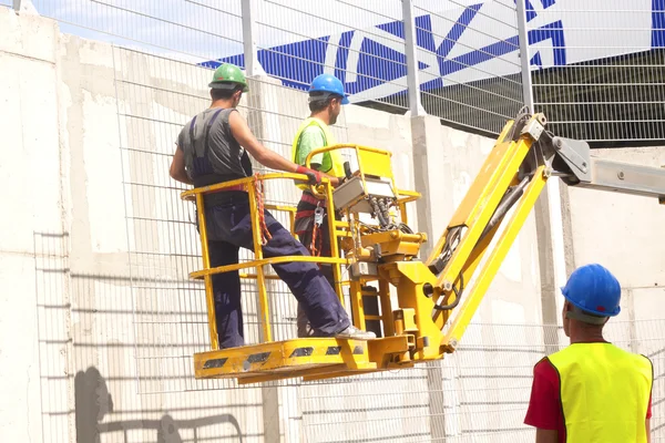 Trabajadores de la construcción — Foto de Stock