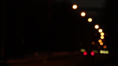 gece ışıkları arabalar