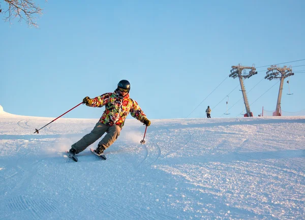 kayakçı Kayak Merkezi, dönüşümlü olarak