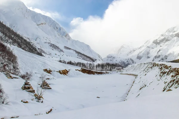 Proteção contra avalanches — Fotografia de Stock