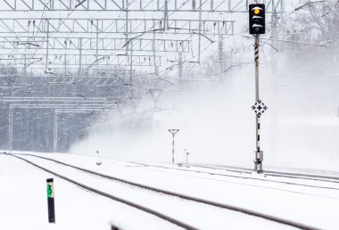 yolcu treni kar