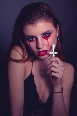 Kanlı gözyaşları Cadılar Bayramı 'nı kapatıyor. 