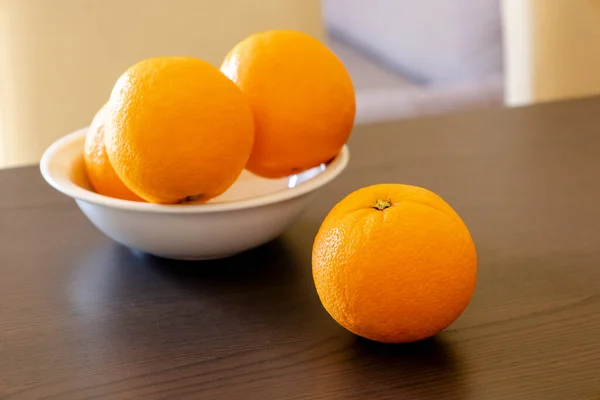Bunch Oranges Table Close — Stock Photo, Image