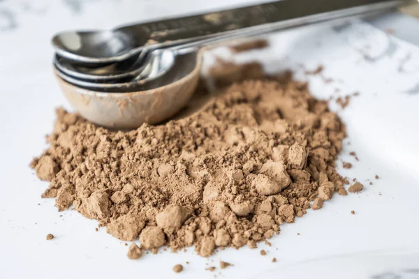 Metal Spoon Cacao Powder Close White Background — Stock Photo, Image