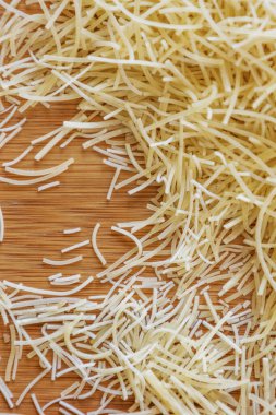 Klasik kuru İtalyan makarnası. Kapatın.