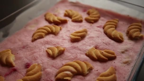 Strawberry Homemade Ice Cream Cookies — Stock Video