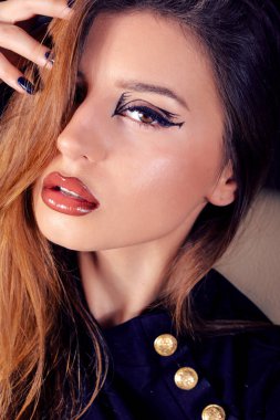 HELLOWEN KADINLAR KADIN EVİNDE