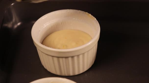 Remplissage Soufflé Tasses Fermer Maison — Video