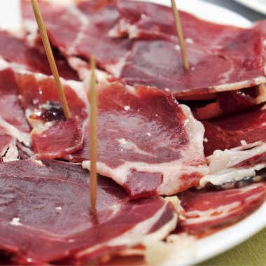 Serrano jambonu tapas