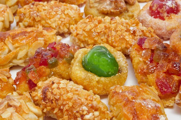 Panellets, typiska bakverk i Katalonien, Spanien, ätit i alla sa — Stockfoto