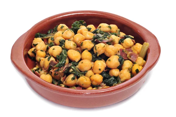 Spanish espinacas con garbanzos, spinach with chickpeas, served — Stock Photo, Image