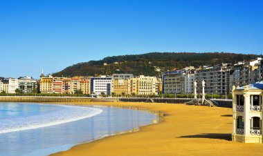 San Sebastian, İspanya 'daki La Concha Plajı