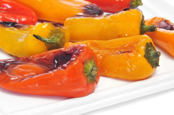 Roasted sweet bite peppers of different colors — Stock Photo, Image